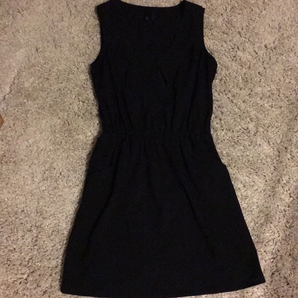 Little black dress with pockets!